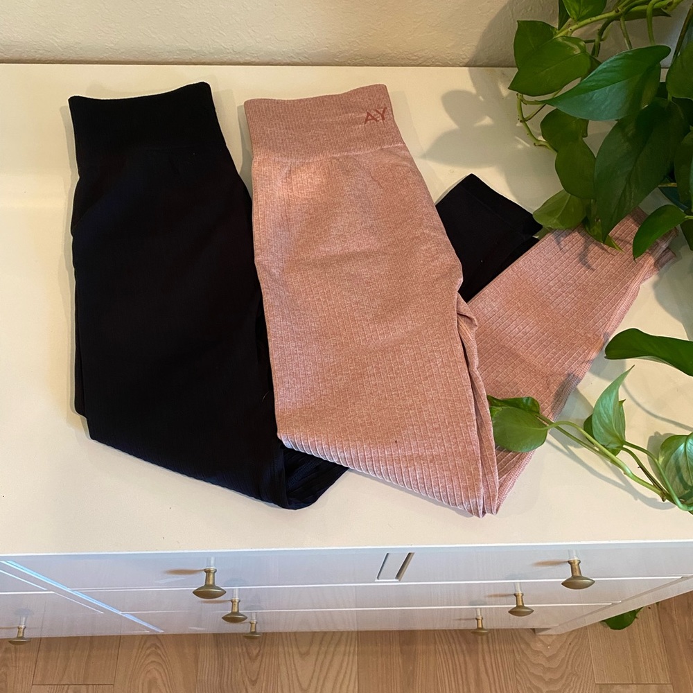 BUNDLE 2 AYBL leggings pink and black Size XS
